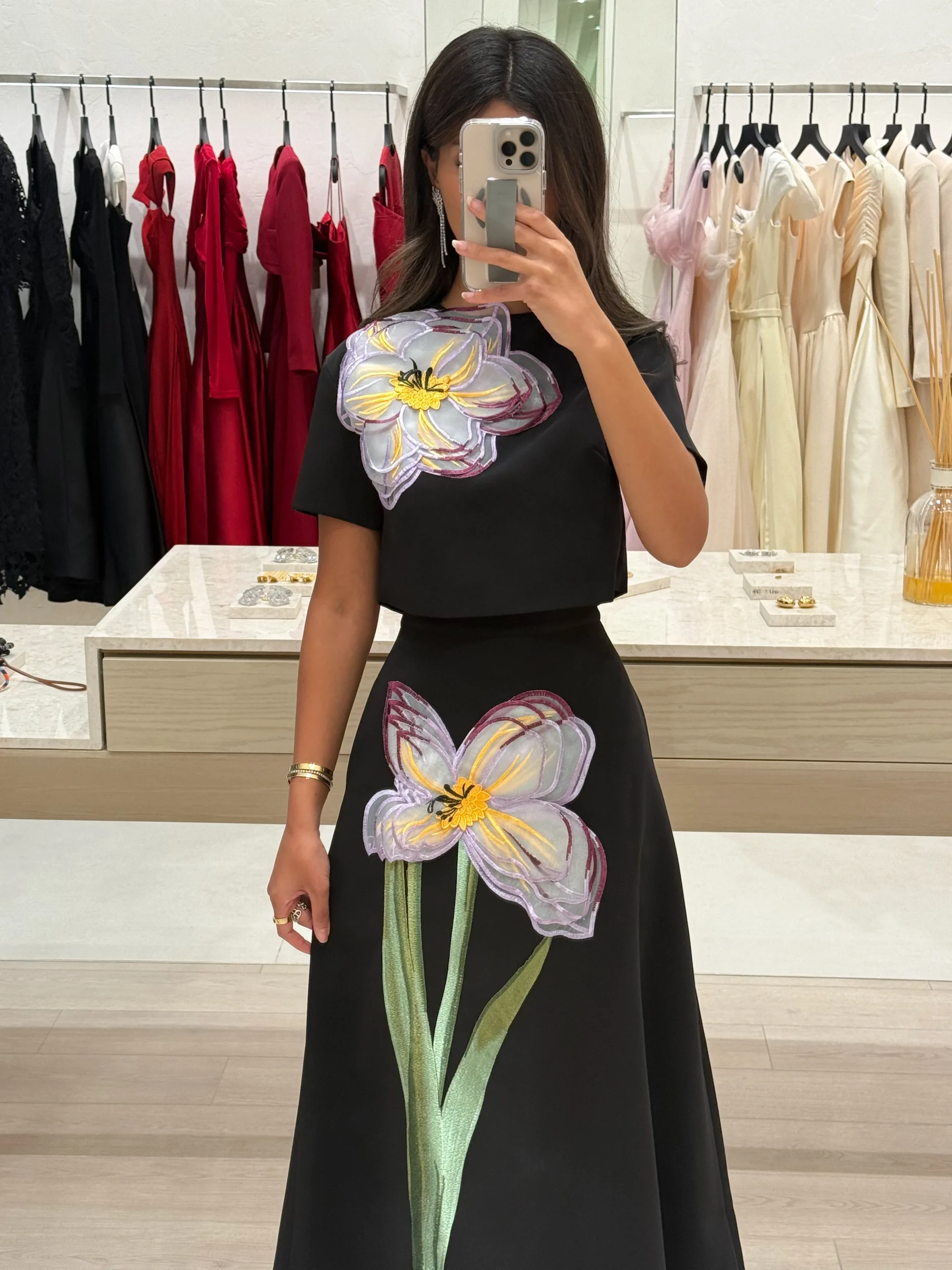 Floral 3-D 2-Piece - Image 3