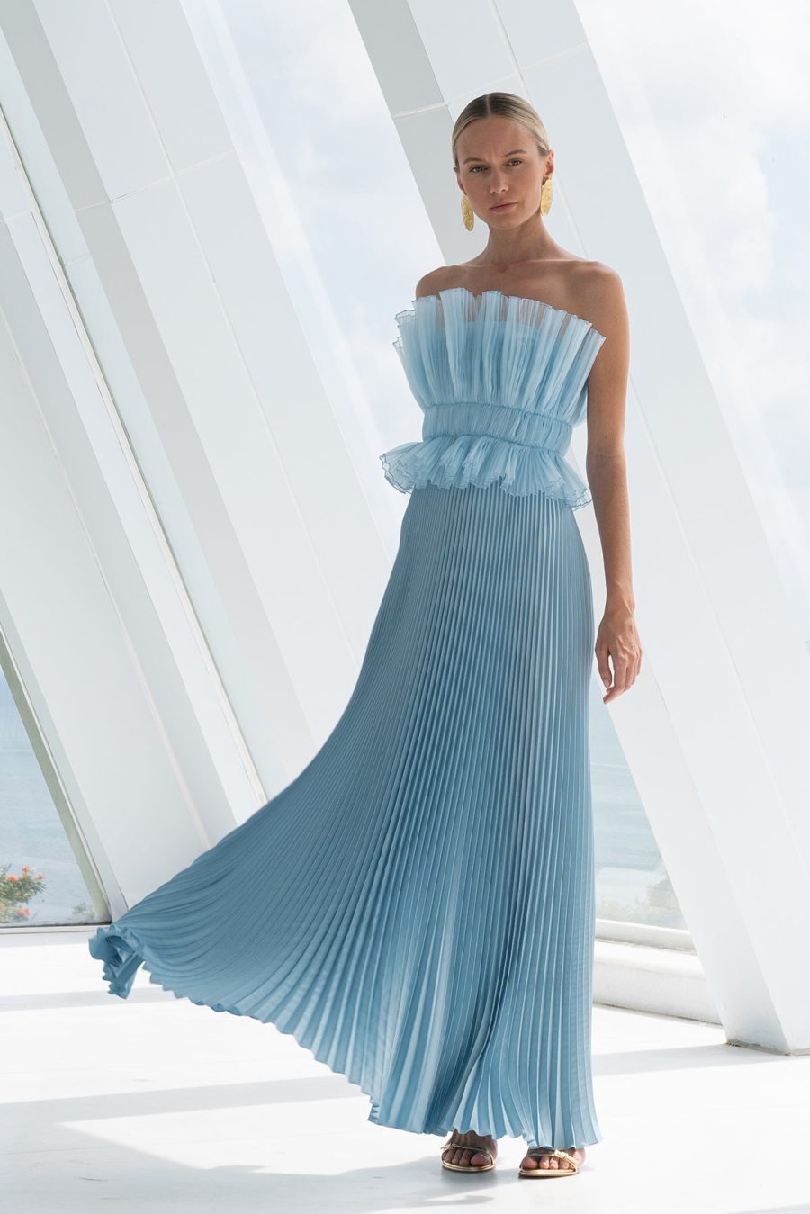 Paris Blue - Complete Look