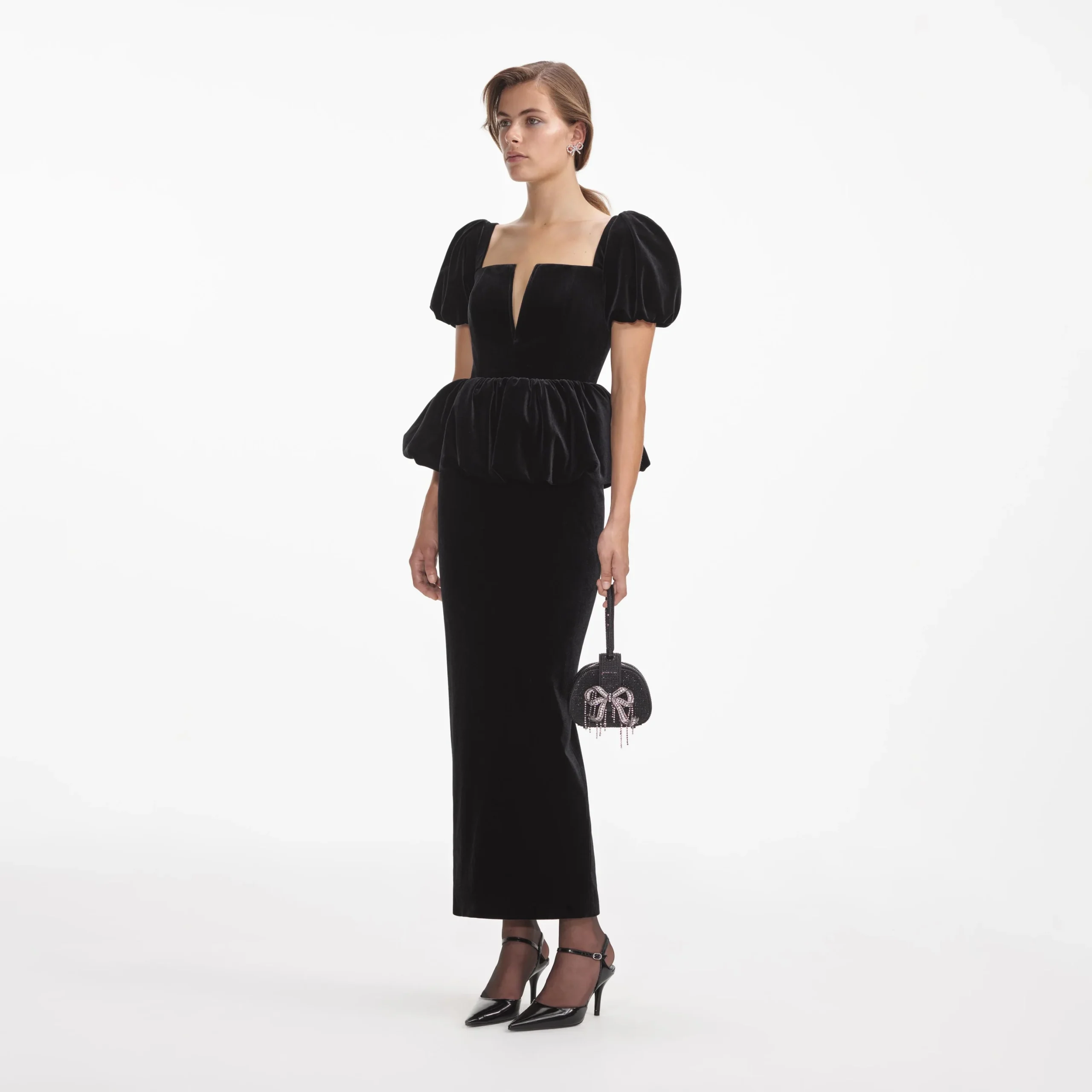 Velvet Noir - Image 4