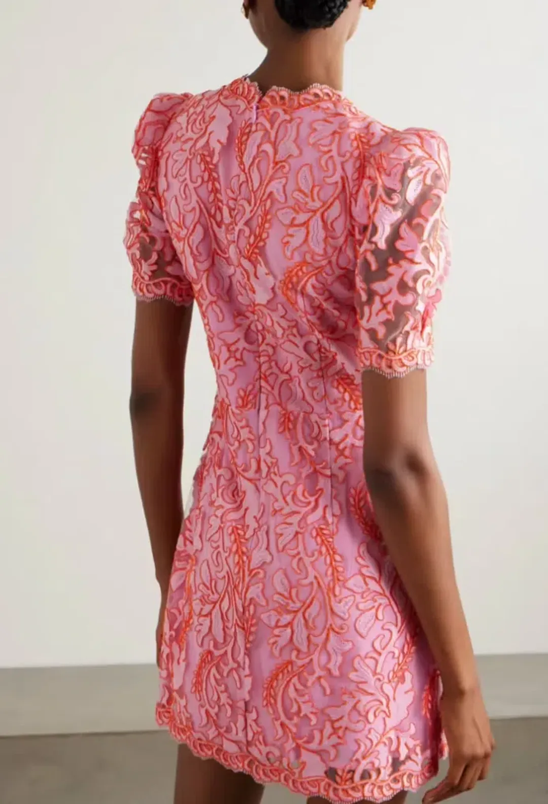 Pia Lace - Image 2