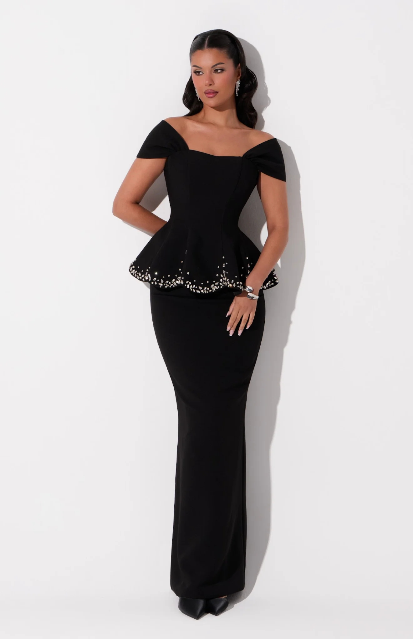 Reiana Black - Image 5
